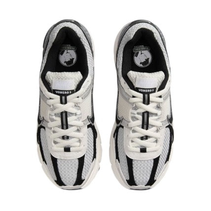 Nike Zoom Vomero 5 ‘Photon Dust Black’