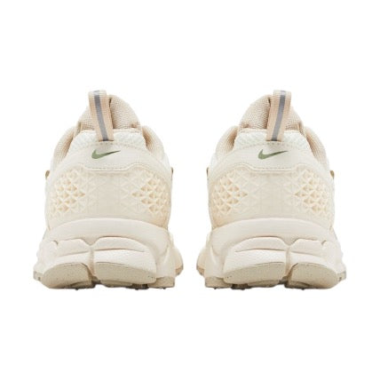 Nike Zoom Vomero 5 Beige