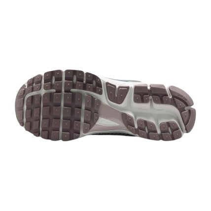 Nike Zoom Vomero 5 “Platinum Violet”