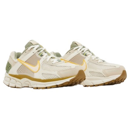 Nike Zoom Vomero 5 Sail Laser Orange Medium Olive