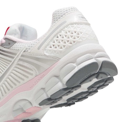 Nike Zomm Vomero 5 White / Pink