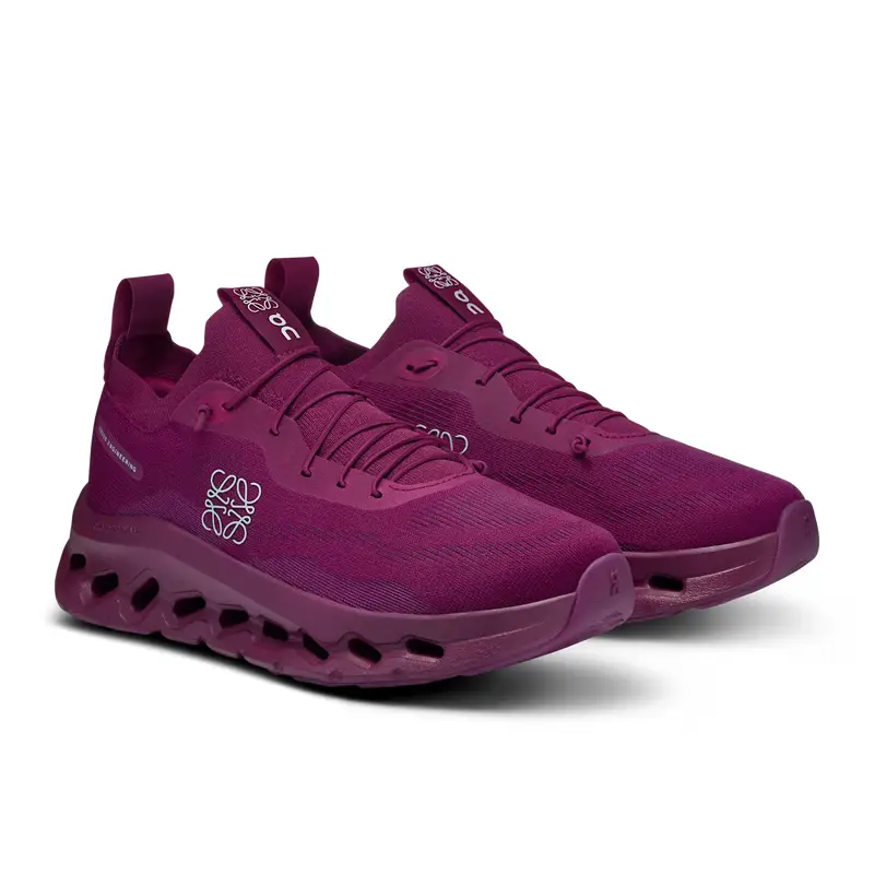 LOEWE x OnCloudtilt Cherry