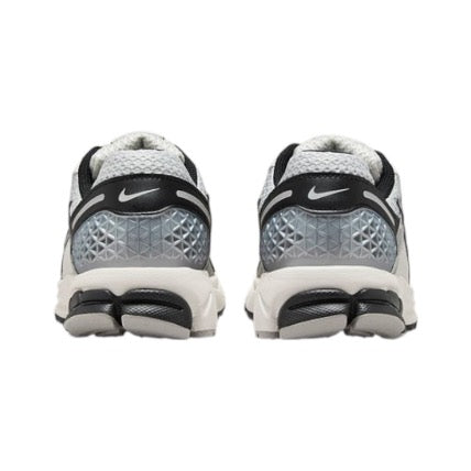 Nike Zoom Vomero 5 ‘Photon Dust Black’